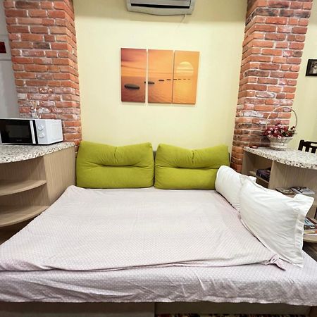 Barcelona Colorful Central Studio W Green Backyard Sofia Bagian luar foto